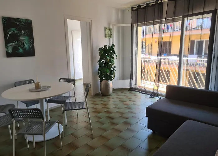 Lloret Centre Apartment